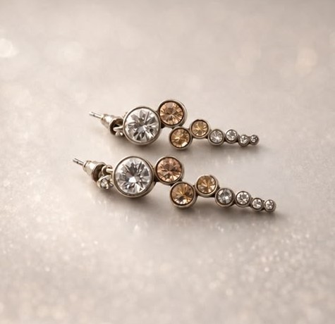 گوشواره طرح Lumiere